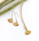 Oval Leaf Short Hook Earrings